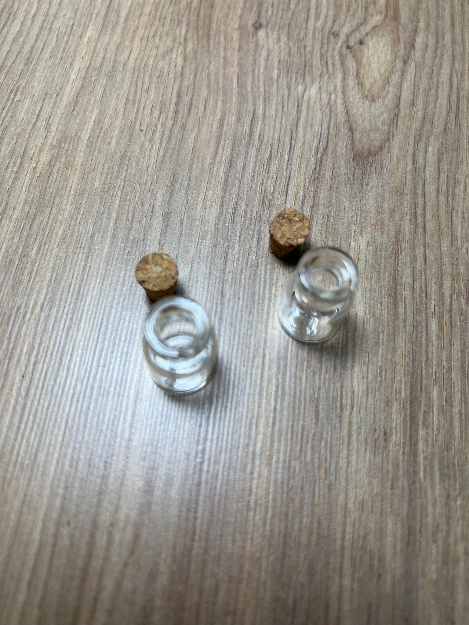 2 x Reagenzglas Glasröhrchen Miniatur zum Befüllen mit Korkverschluss Zucker/Mehl Behälter Wichtel Zubehör