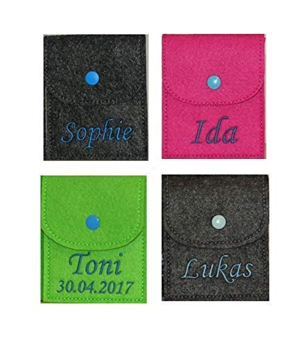 Vier Rosenkranztaschen aus Filz mit gestickten Namen Sophie, Ida, Toni und Lukas
