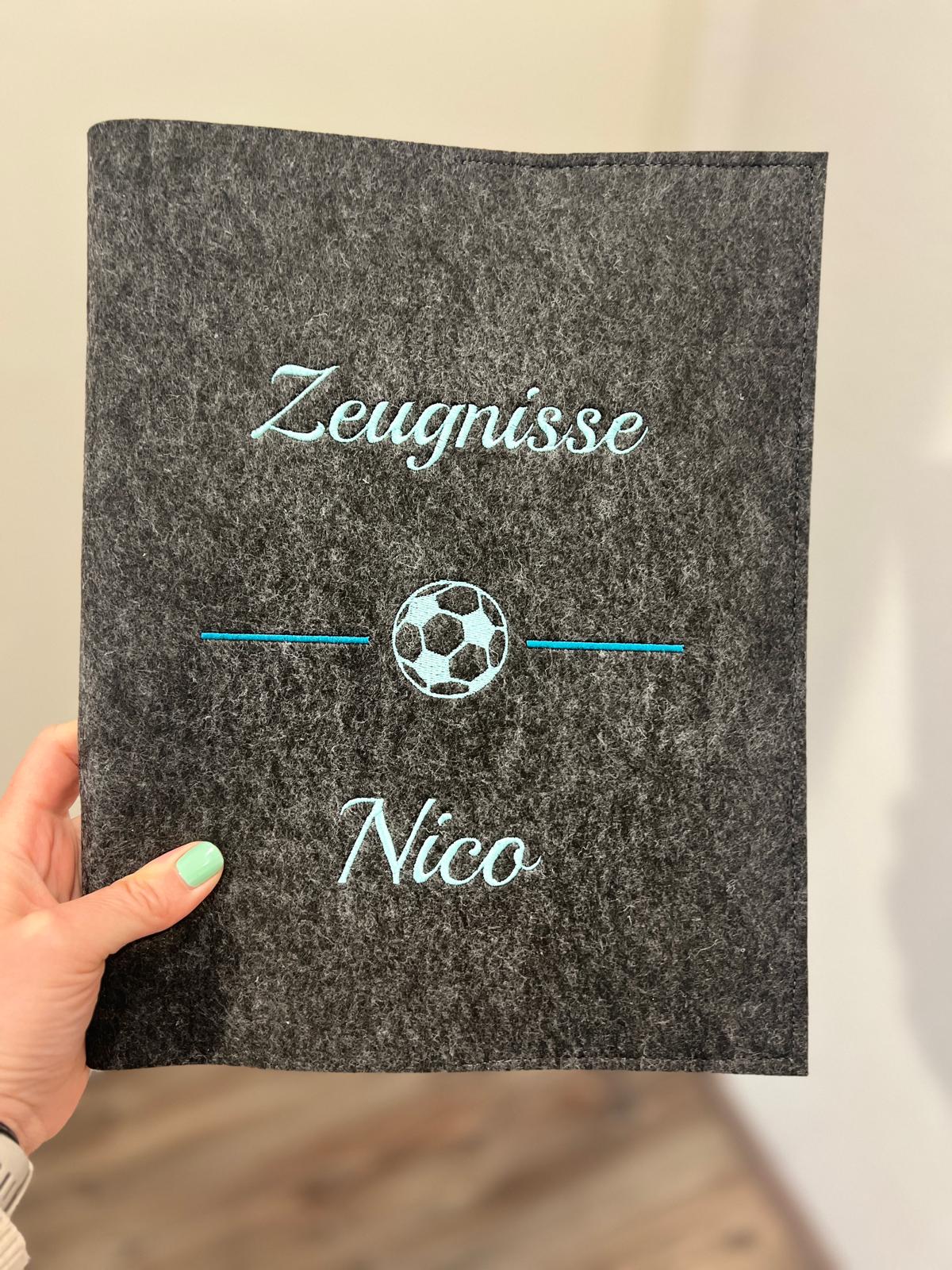 Zeugnismappe aus Filz, frei personalisierbares Unikat