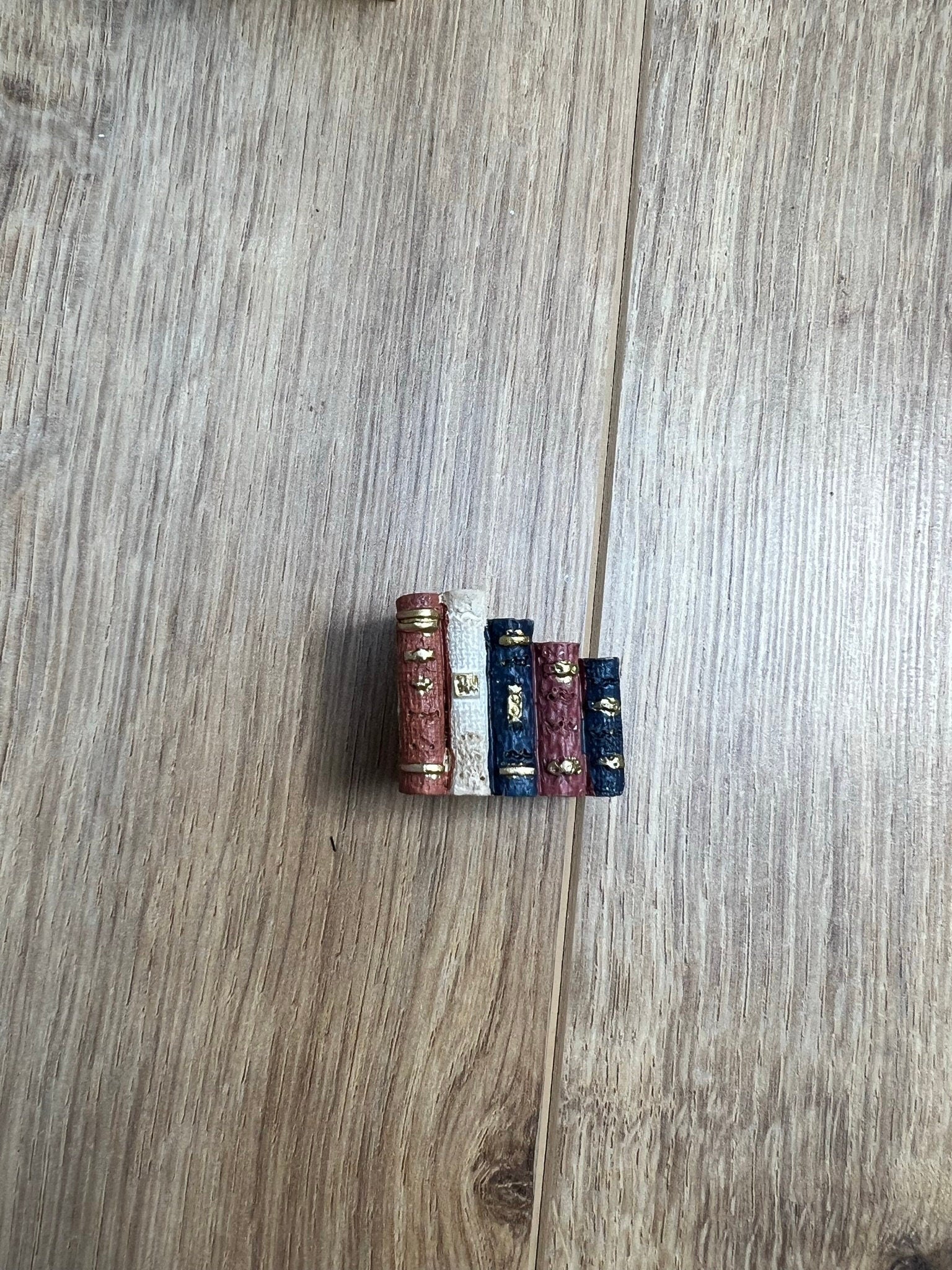 Wichtel Zubehör Buch - Bücher in Miniatur ca. 4 cm passend für ein Bücherregal