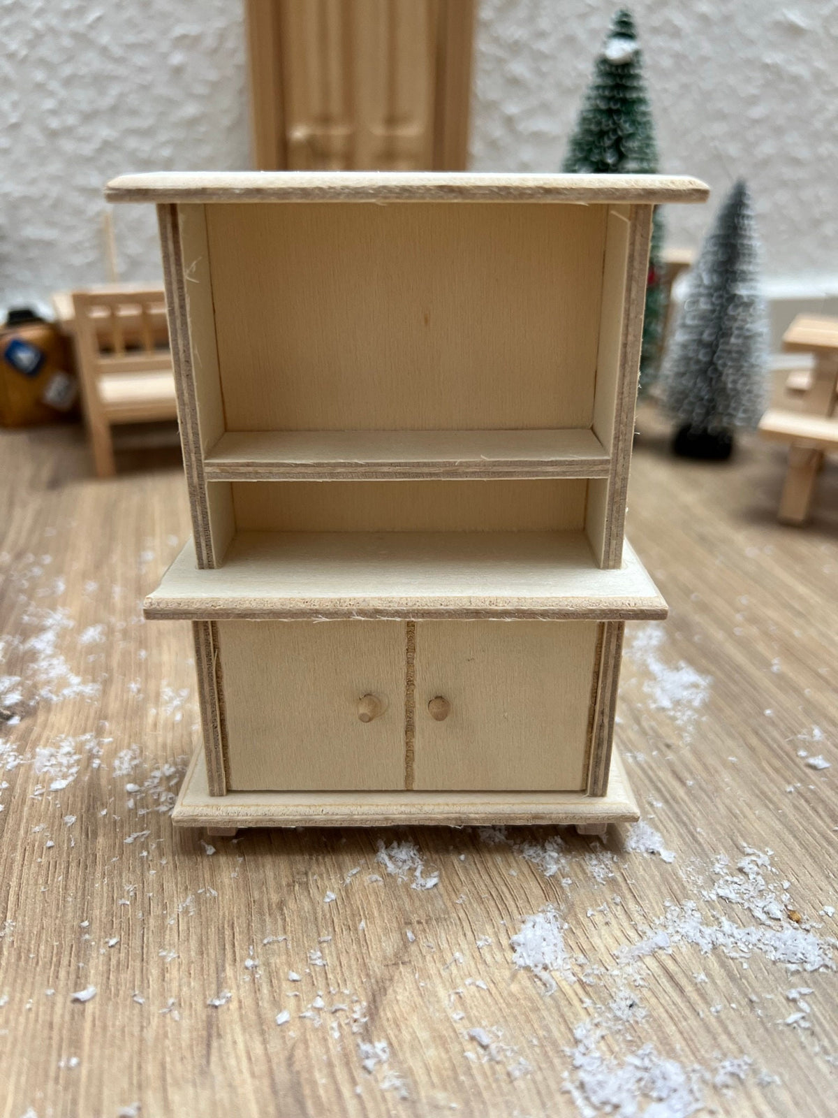 Wichtel Schrank Miniatur Größe 8x3,1x10,1 Miniatur Möbelstück Küchenschrank Holzschrank