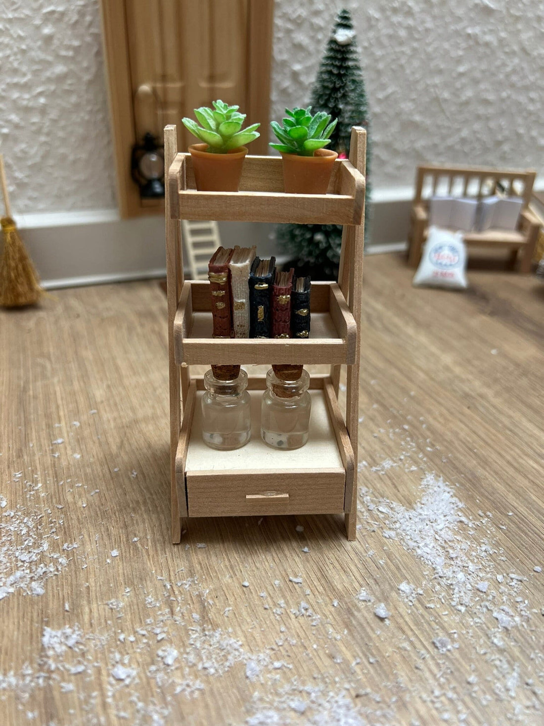 Wichtel Leiter Regal Miniatur Treppenregal Stufenregal aus Holz mit Schublade