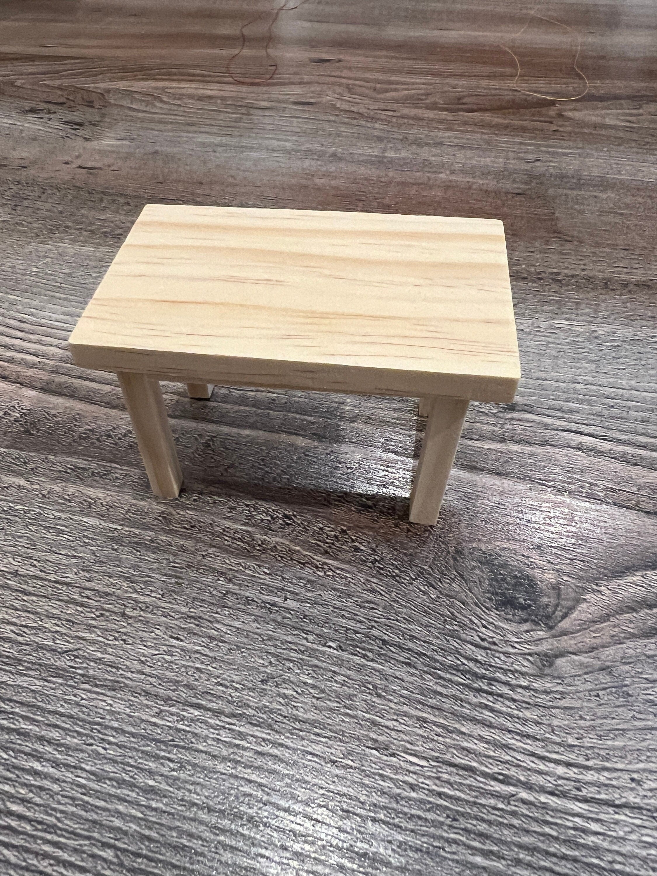 Wichtel Tisch aus Holz