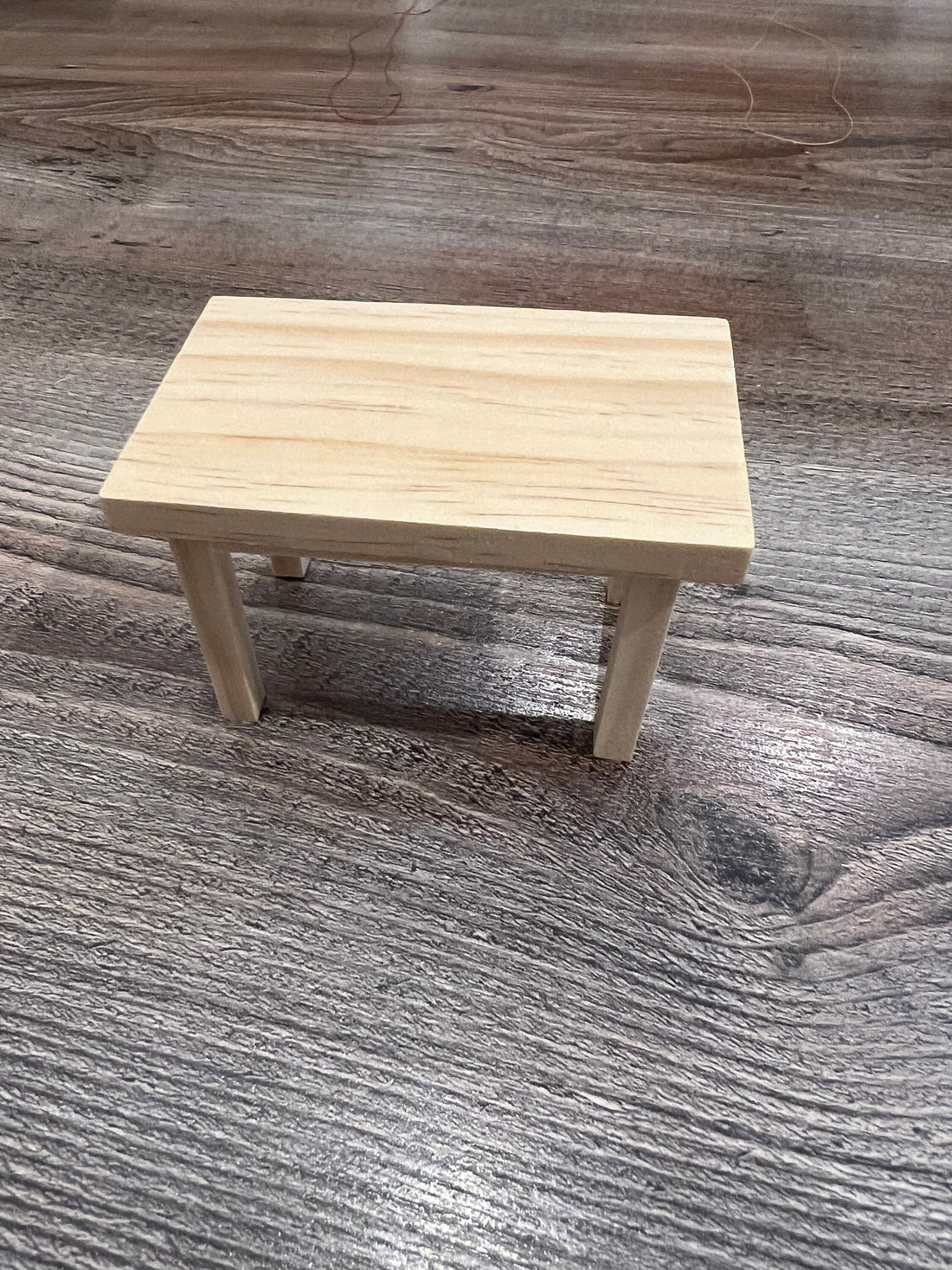 Wichtel Tisch aus Holz