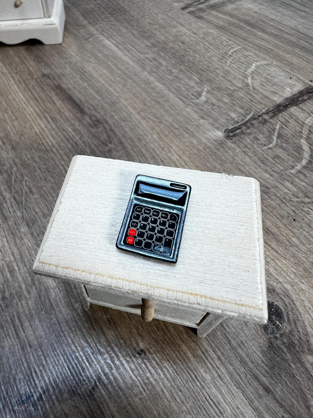 Wichtel Taschenrechner Rechner Miniatur Wichtelzubehör Tomte zu Hause ca. 1,8 cm Bürozubehör