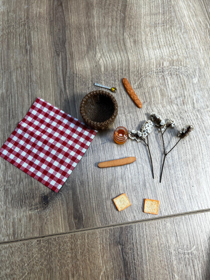 Wichtel Picknick - Set 9 Teile Miniatur Zubehör Picknickkorb Essen