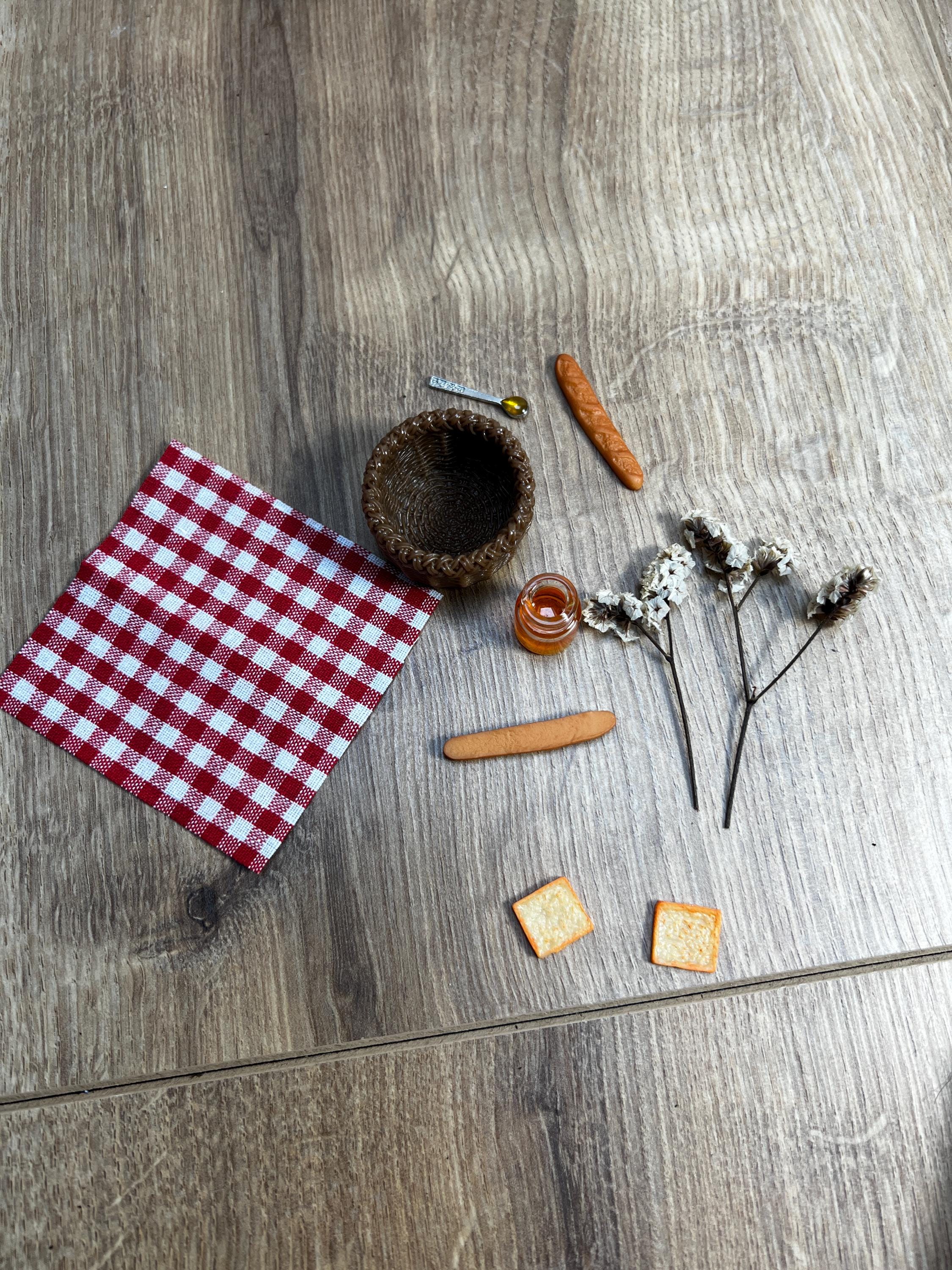 Wichtel Picknick - Set 9 Teile Miniatur Zubehör Picknickkorb Essen
