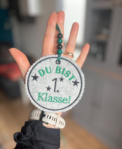 Schultüten Anhänger aus Filz * Du bist 1. Klasse * zum Befestigen an der Schultüte Schulranzen Tornister Einschulung 2025