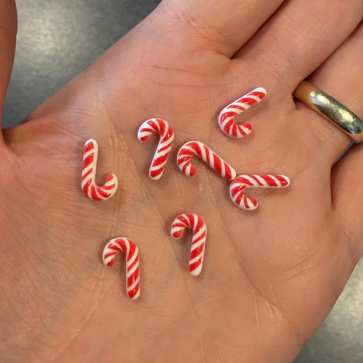 1 x Wichtel Zuckerstange Miniatur 1 cm