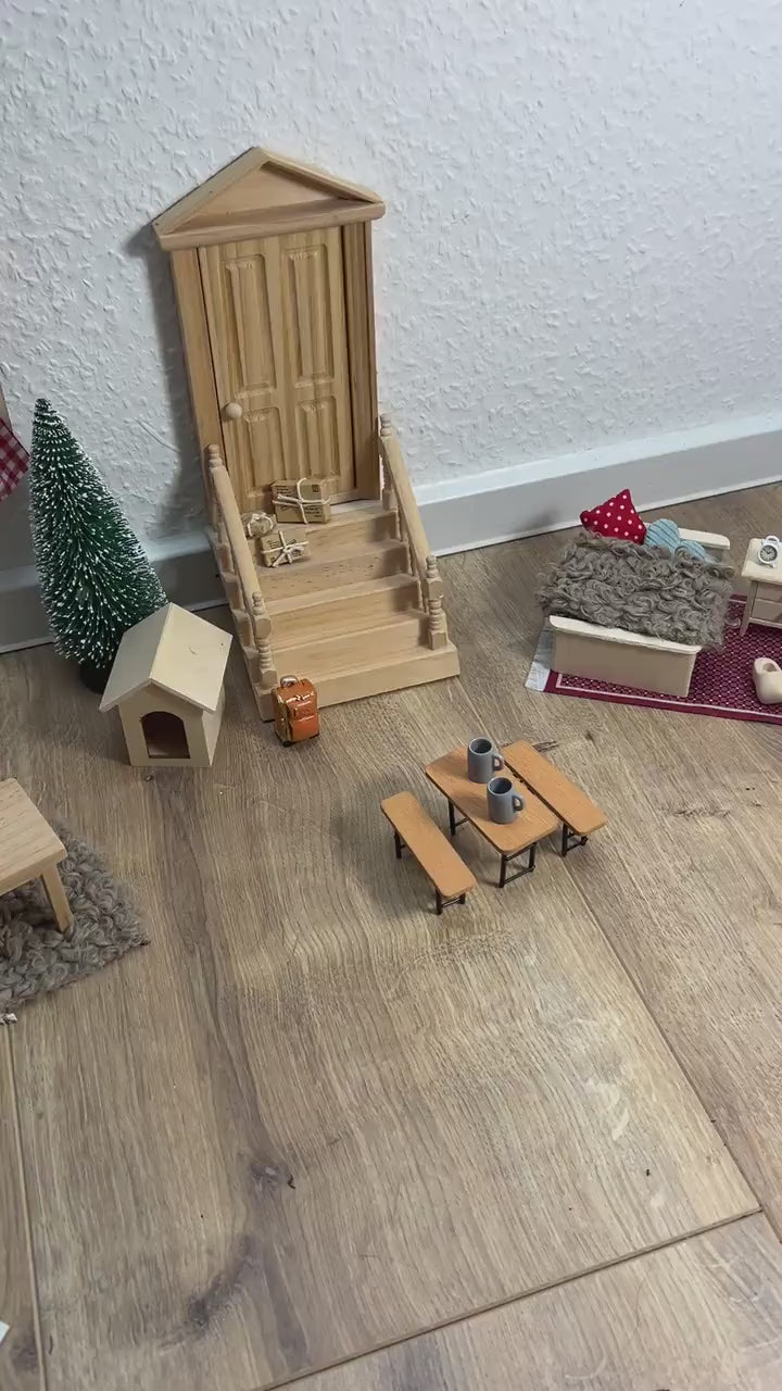 Wichtel Biertisch - Garnitur Set 6 x 3,5 x 3 cm Bierbänke Miniatur wahlweise mit Bierkrügen